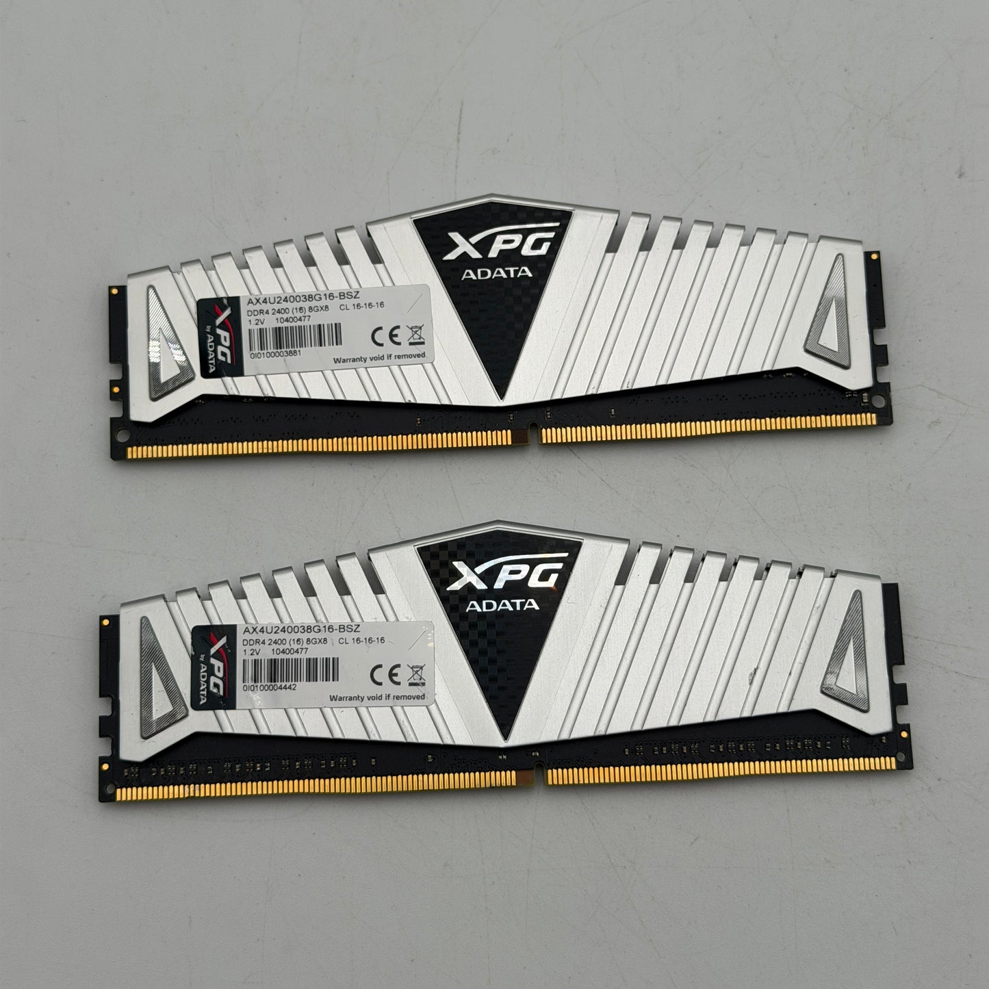 XPG ADATA DDR4 2400MHz 16GB (2x8) RAM AX4U240038G16 - Silver - Used