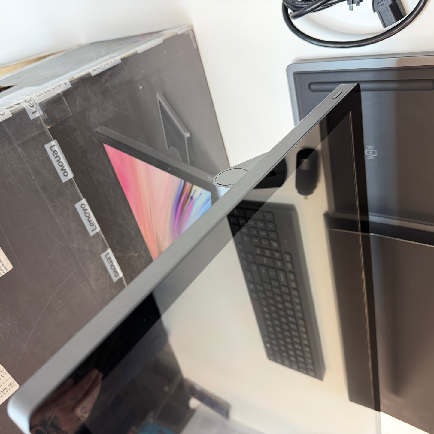 Lenovo Yoga A940-271CB Touchscreen All In OneComputer 1.25TB 16GB i7-9700