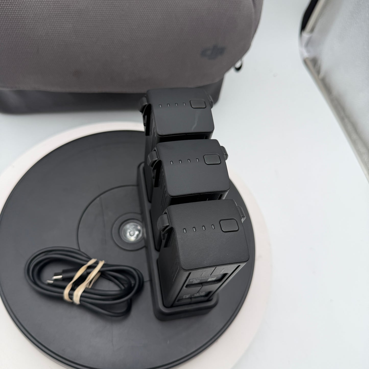 DJI Mavic 3 Classic Drone w/ Smart Remote, Case and 3 Batteries