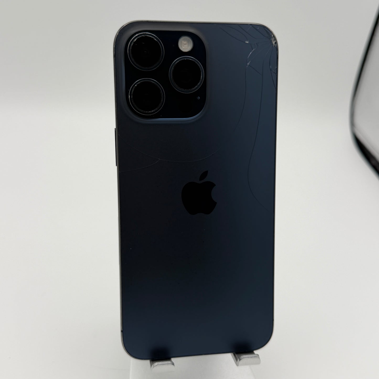 Unlocked Apple iPhone 15 Pro Max 256GB READ