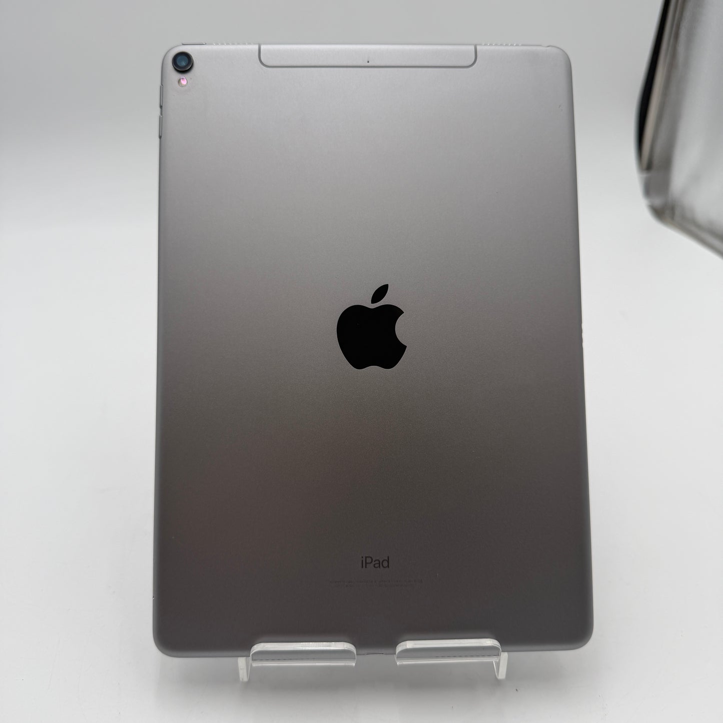 Apple iPad Pro 10.5-inch A1709 64GB Cellular Unlocked Silver Used With Box