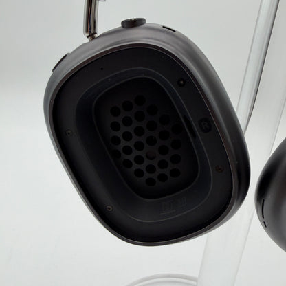 Apple AirPods Max A2096 Black With Smart Case A2301 Used
