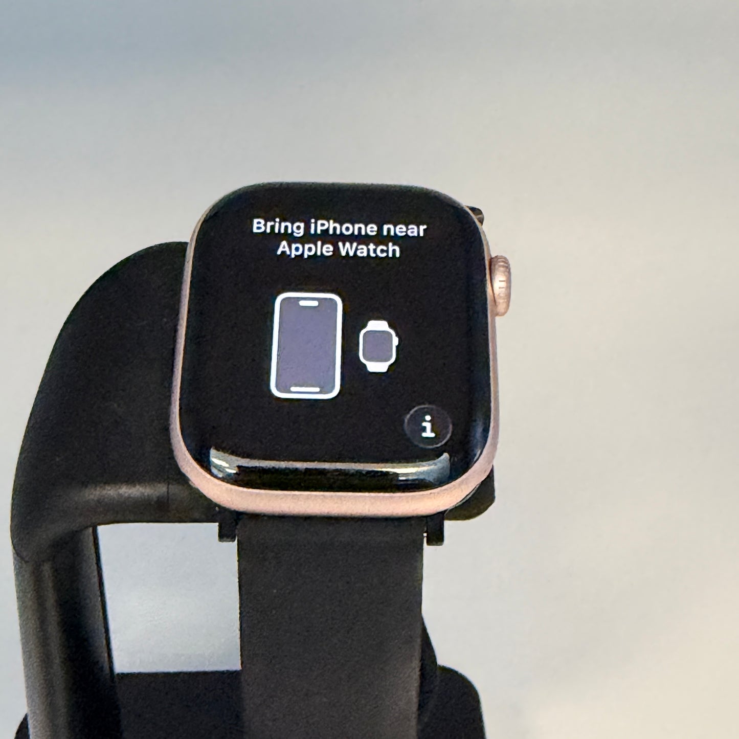 Apple Watch Series 11 42mm GPS + Cellular Smart Watch - Rose Gold MINT