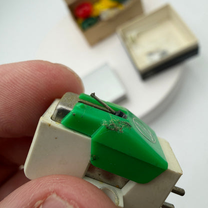 Lot of Untested Vintage Turntable Needles & Stylus Cartridges