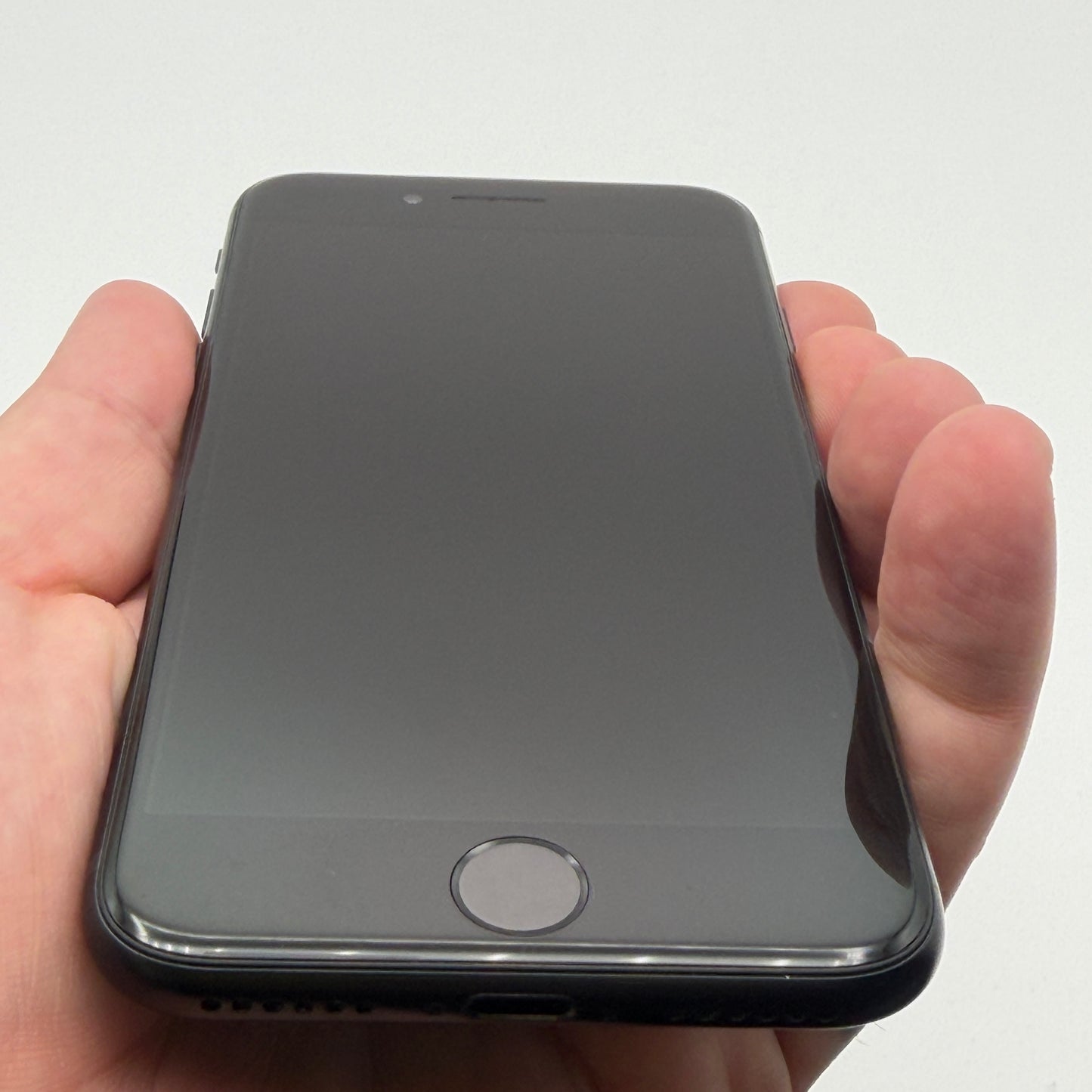 Unlocked Apple iPhone SE 64GB Midnight 100% BH MINTY