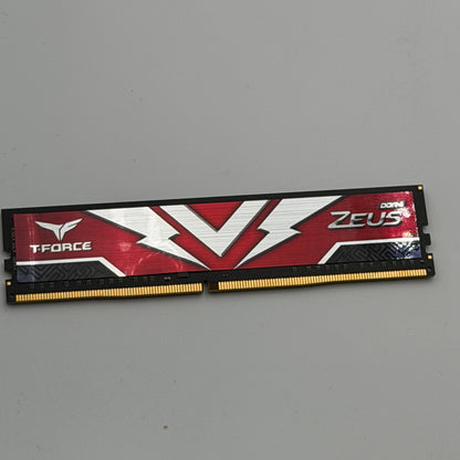 T-Force Zeus 16GB DDR4 2666MHz Desktop Gaming Memory RAM CL19 Red