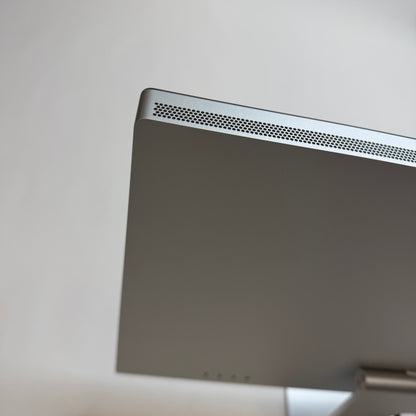 Apple Studio Display 27" A2525 2022 Monitor MINTY!