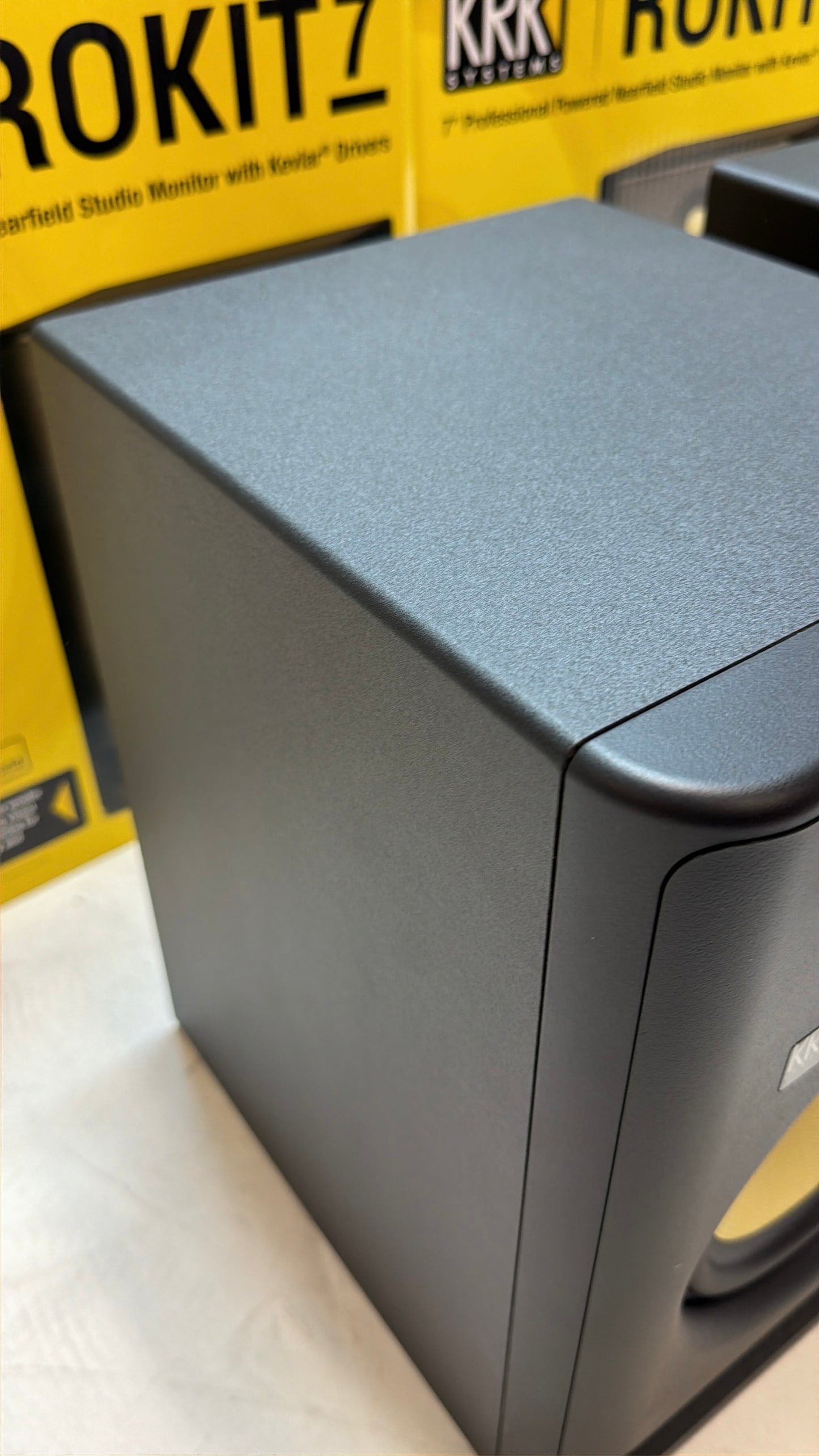 KRK Rokit 7 G4 Powered Monitor Speakers Black Used With Box READ