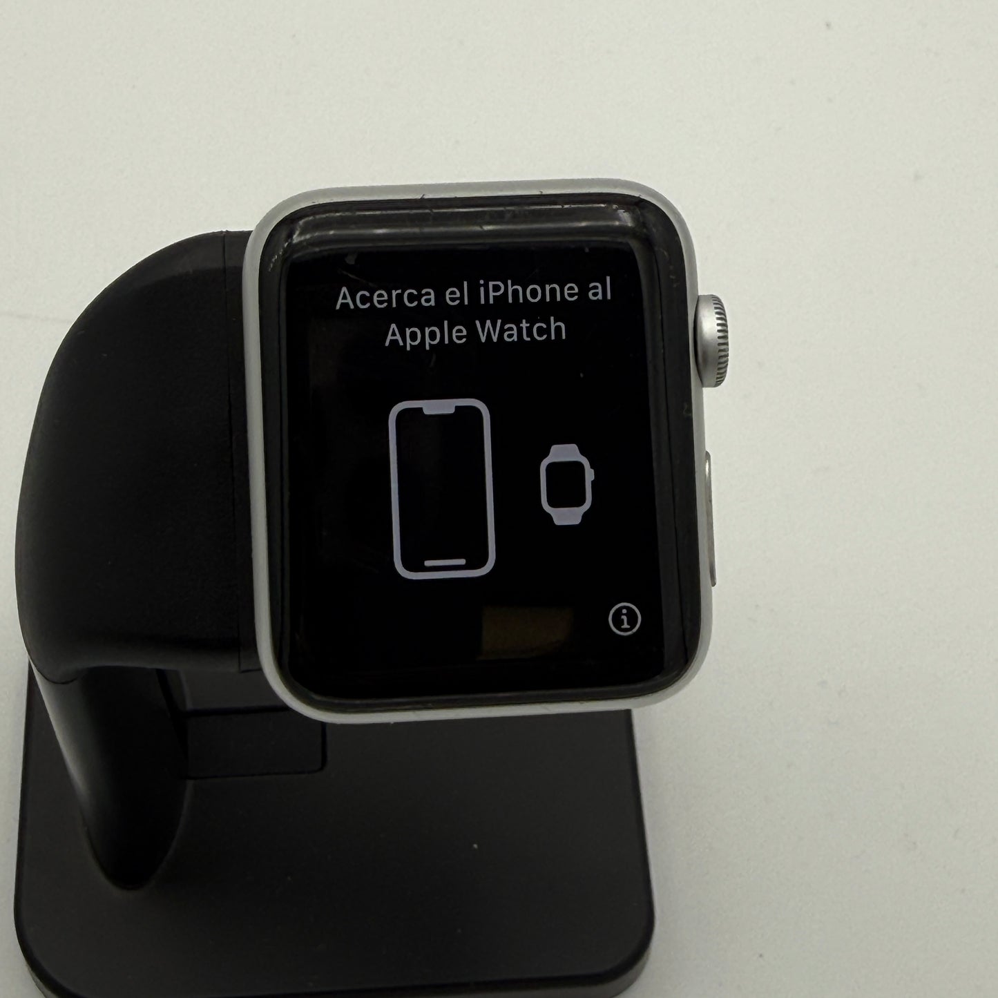 Apple Watch Series 3 GPS A1859 (2017) 42mm Silver Aluminum Sport Band