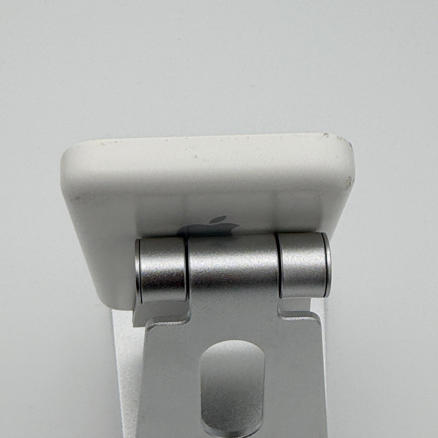 Apple iPhone MagSafe Battery Pack Model A2384 - White - Used