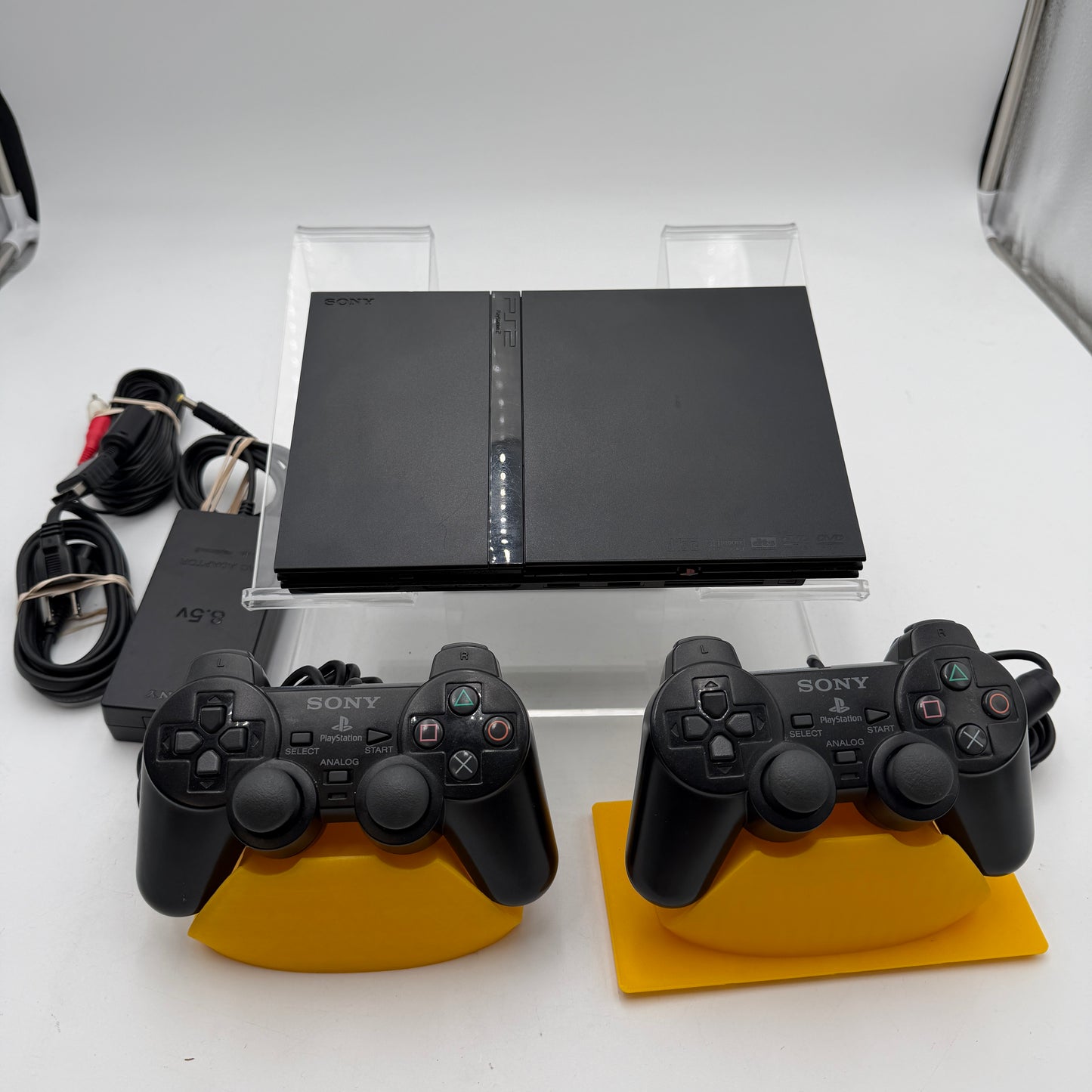 Sony PlayStation 2 Slim (SCPH-75001) Two controllers