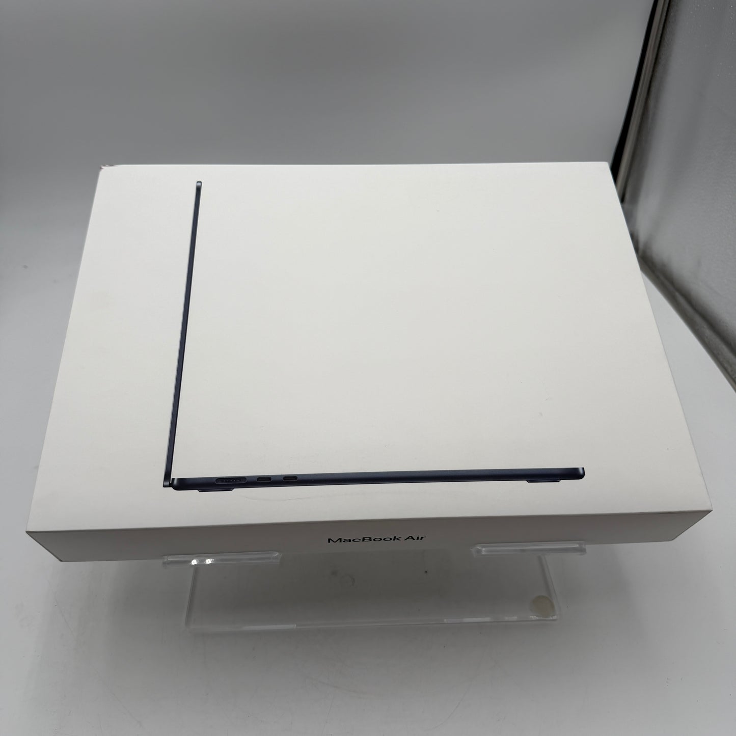 Apple MacBook Air 15-inch M3 A3114 2024 16GB 512GB Midnight MINTY!