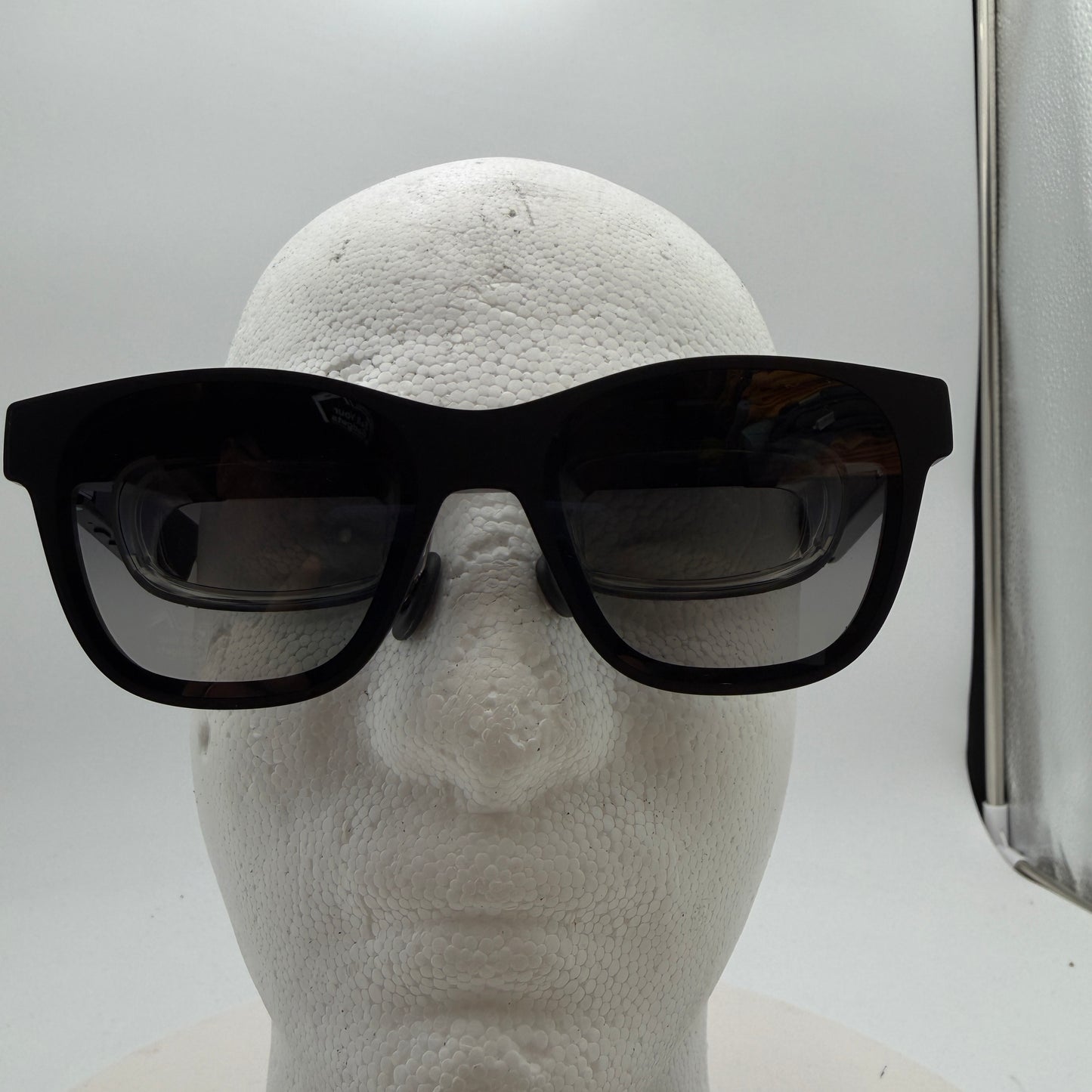 Xreal Air Smart AR Glasses FHD Micro OLED VR Glasses (NR-7100RGL)