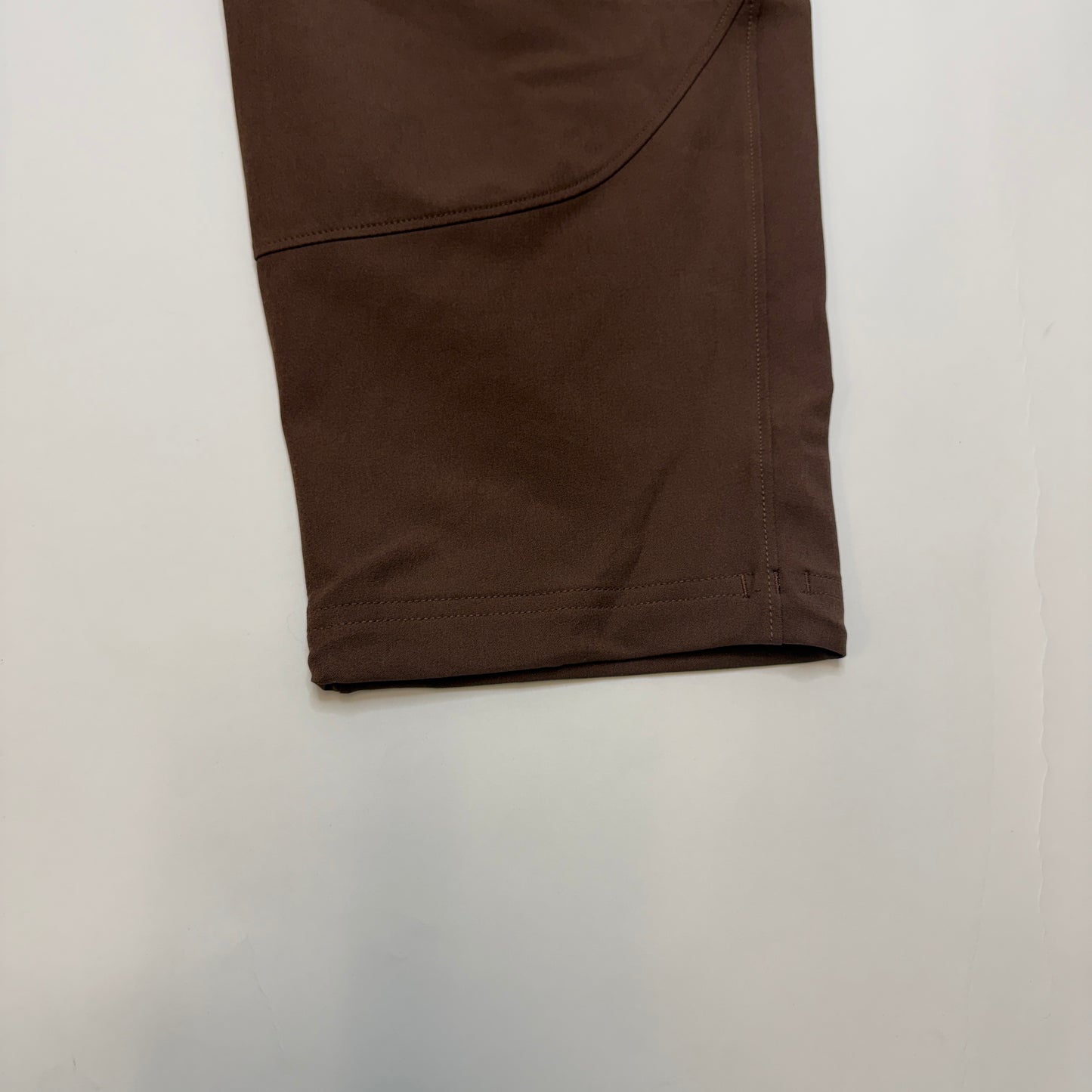 Under Armour Unstoppable Men's Cargo Pants XL Brown Loose Fit Zip Pocket Woven