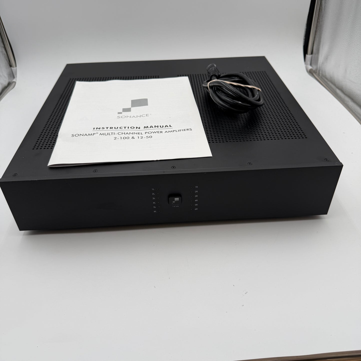 Sonance Sonamp 12-50 Multi-Channel Power Amplifier Black Used