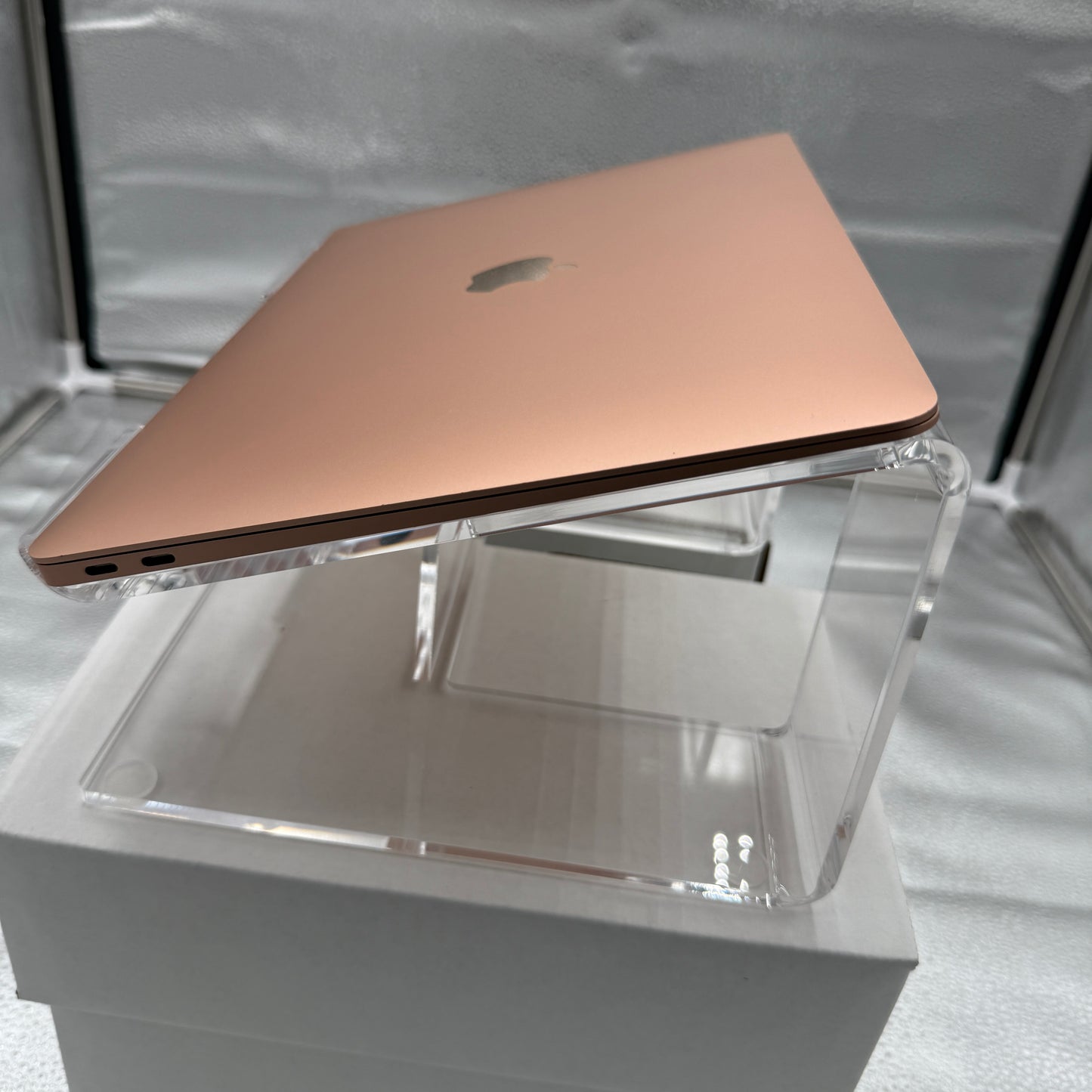 Apple MacBook Air 13" M1 A2337 2020 - Rose Gold - 256GB SSD - 8GB RAM