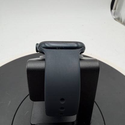 Apple Watch Series 7 GPS A2474 45mm Space Black Aluminum Smart Watch
