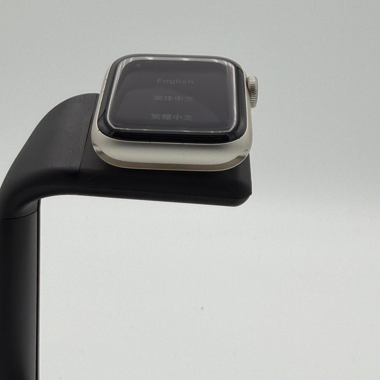 Apple Watch SE 2 GPS + Cellular 40mm Silver Aluminum