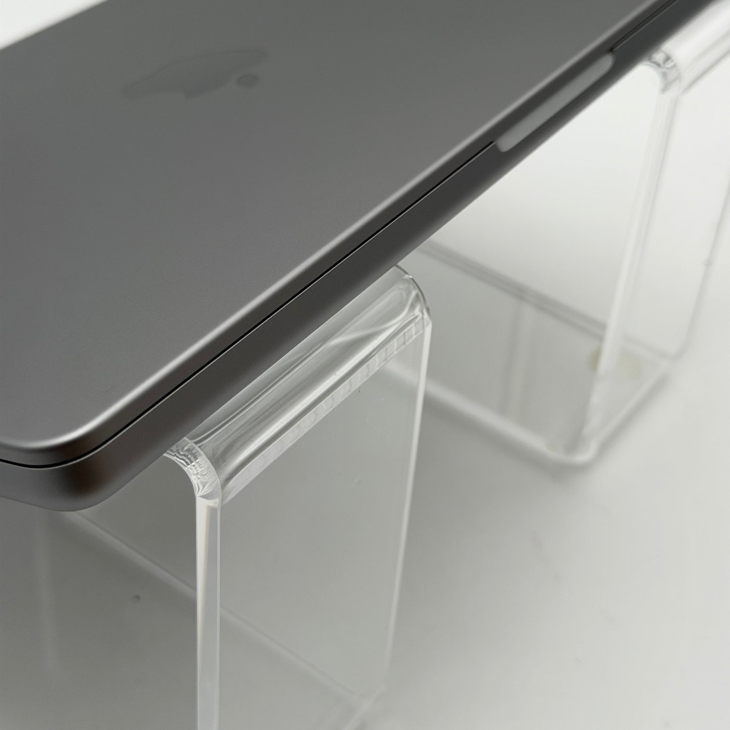 Apple MacBook Pro 14 inch A2779 M2 Pro 16GB 1TB