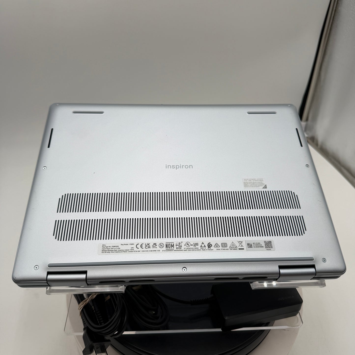 Dell Inspiron 14 7440 2-in-1 14-inch Core 5 16GB 512GB Laptop