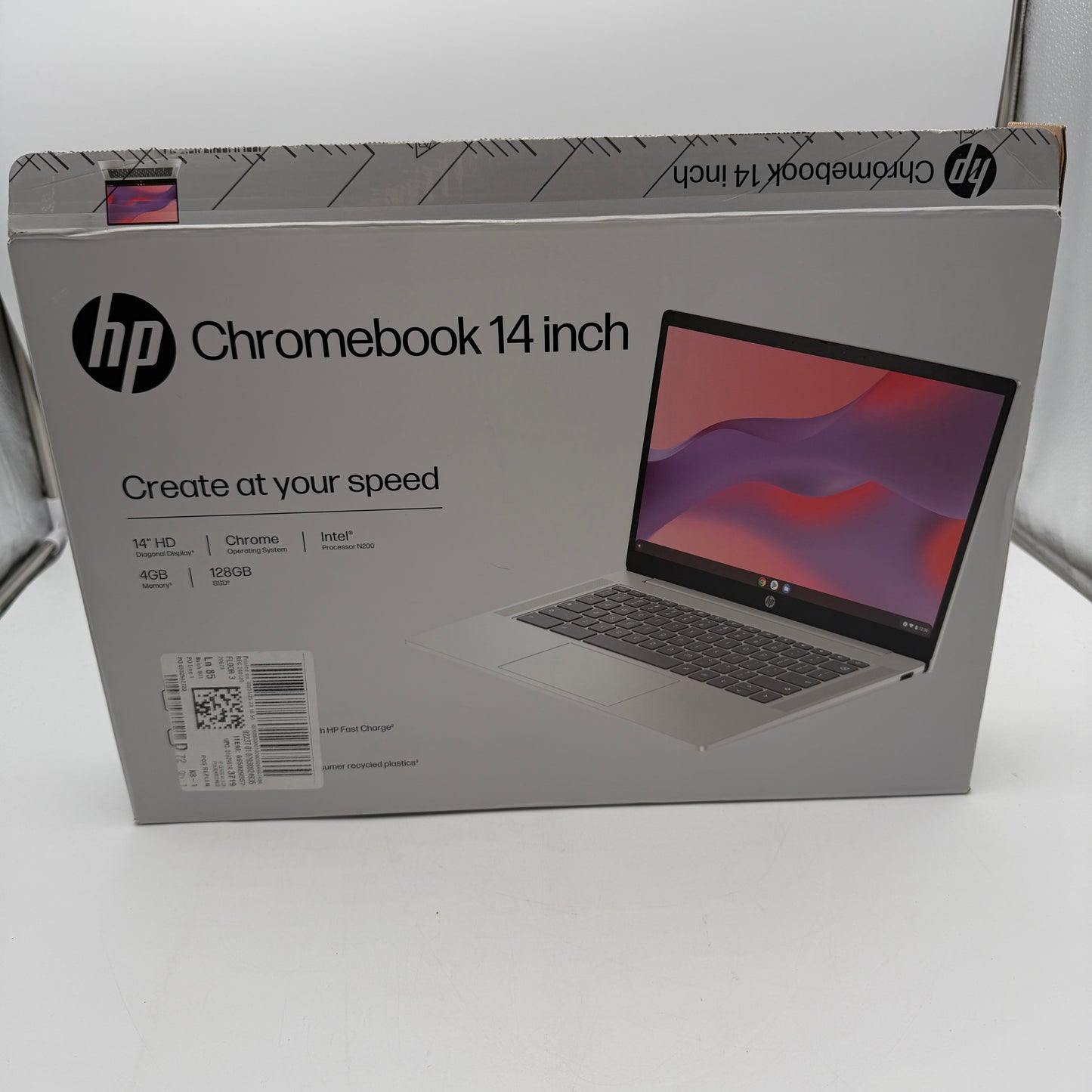 HP Chromebook 14a-nf0121wm 14 Inch 128GB 4GB N2000 Silver Used With Box