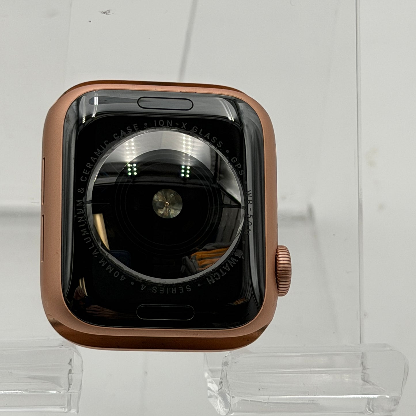 Apple Watch Series 4 40mm Rose Gold Aluminum GPS Only With EXTRAS