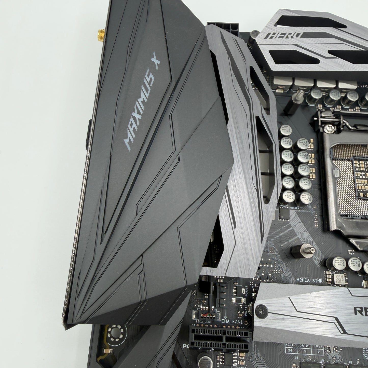 Asus ROG Maximus X Hero Wi-Fi AC LGA 1151 ATX Intel Z370 DDR4 Motherboard