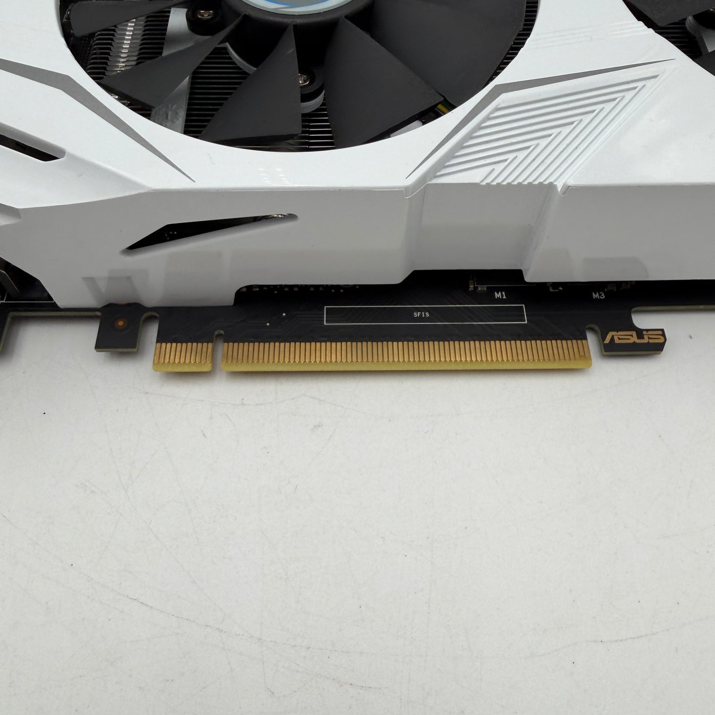 Used Asus GeForce GTX 1060 3GB GDDR5 Graphics Card DUAL-GTX1060-03G White