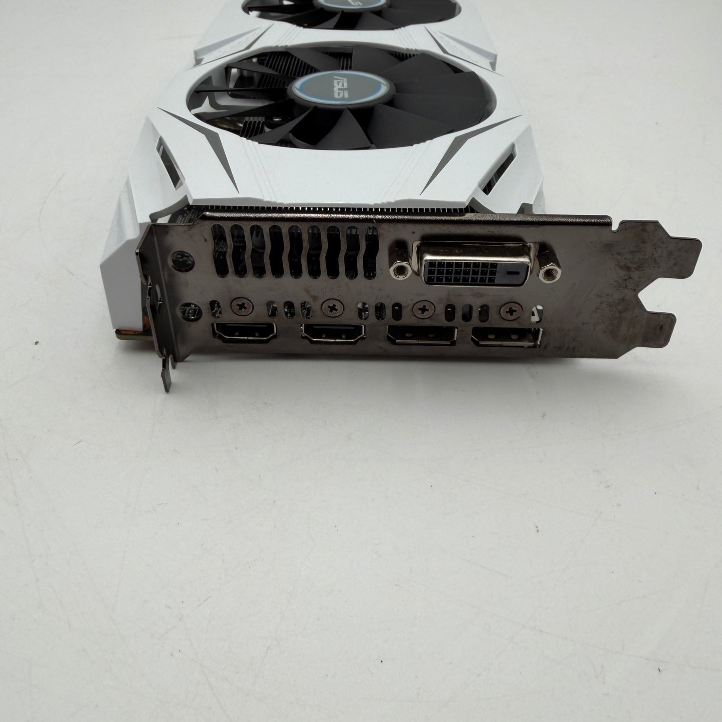 Used Asus GeForce GTX 1060 3GB GDDR5 Graphics Card DUAL-GTX1060-03G White