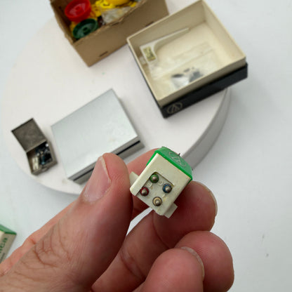 Lot of Untested Vintage Turntable Needles & Stylus Cartridges