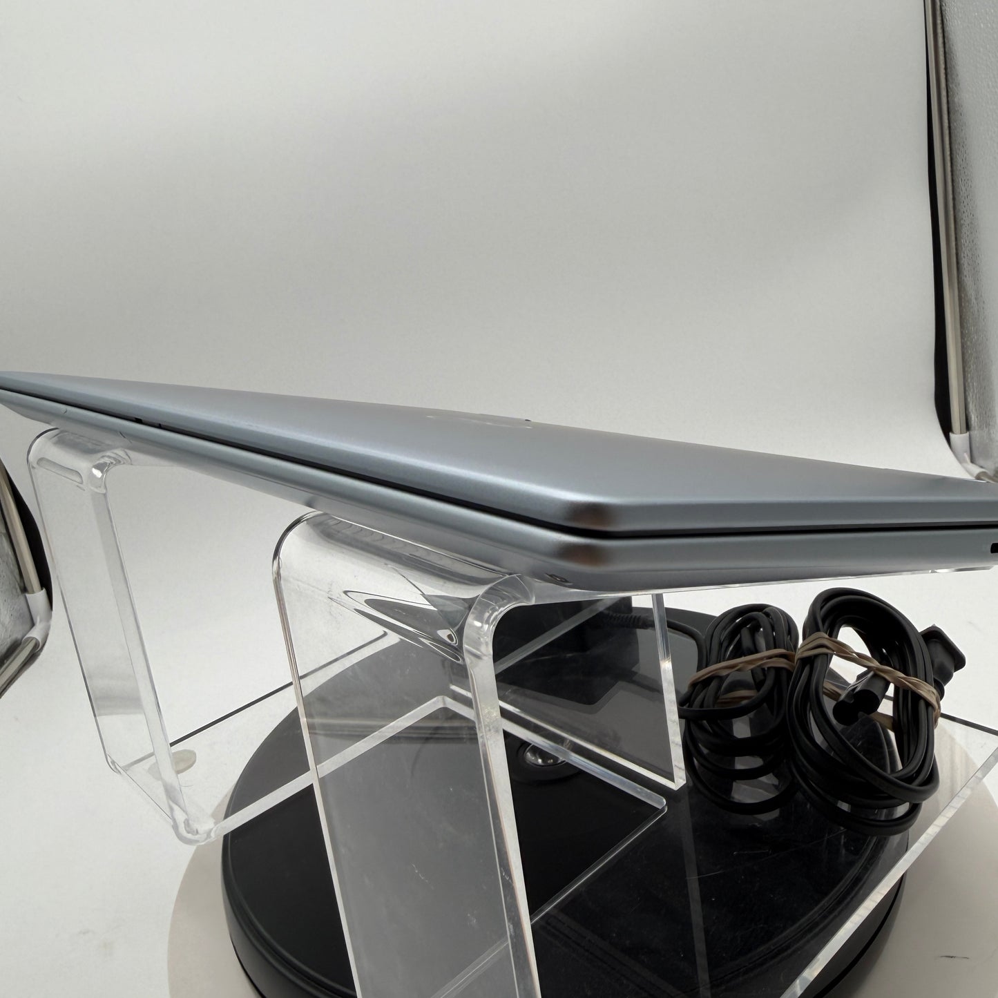 Dell Inspiron 14 7440 2-in-1 14-inch Core 5 16GB 512GB Laptop