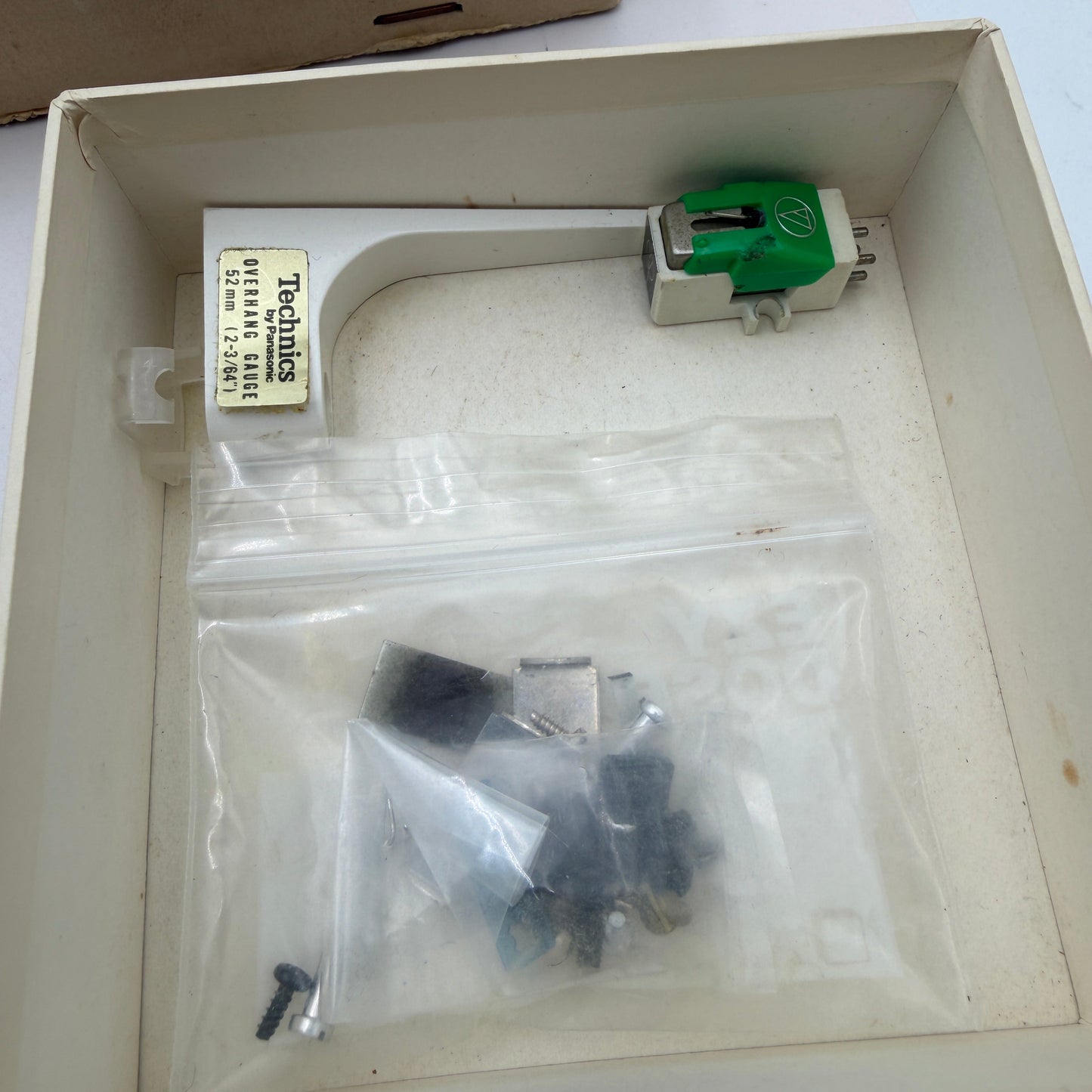 Lot of Untested Vintage Turntable Needles & Stylus Cartridges