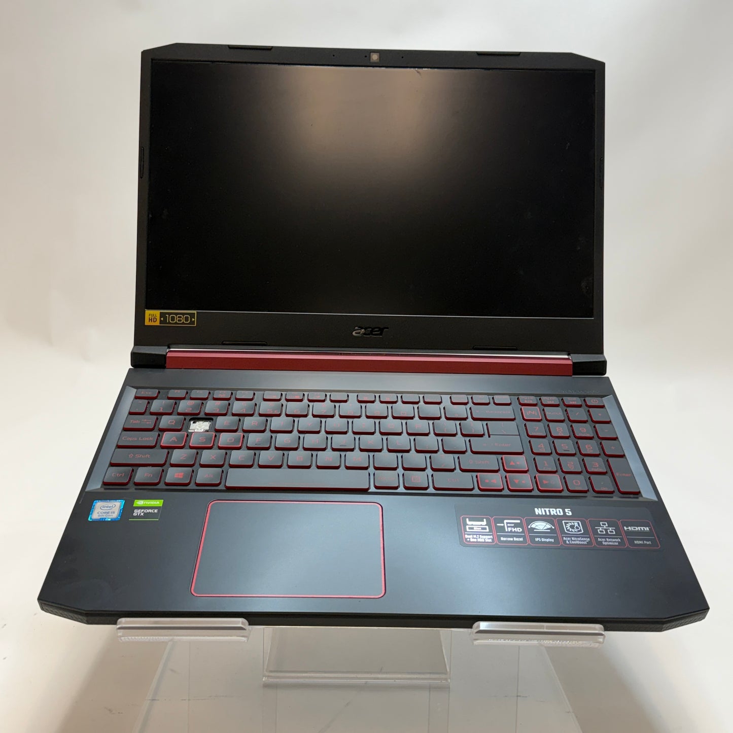 Acer Nitro 5 N18C3 15” i5 8GB 1TB 120GB SSD GTX1650 READ