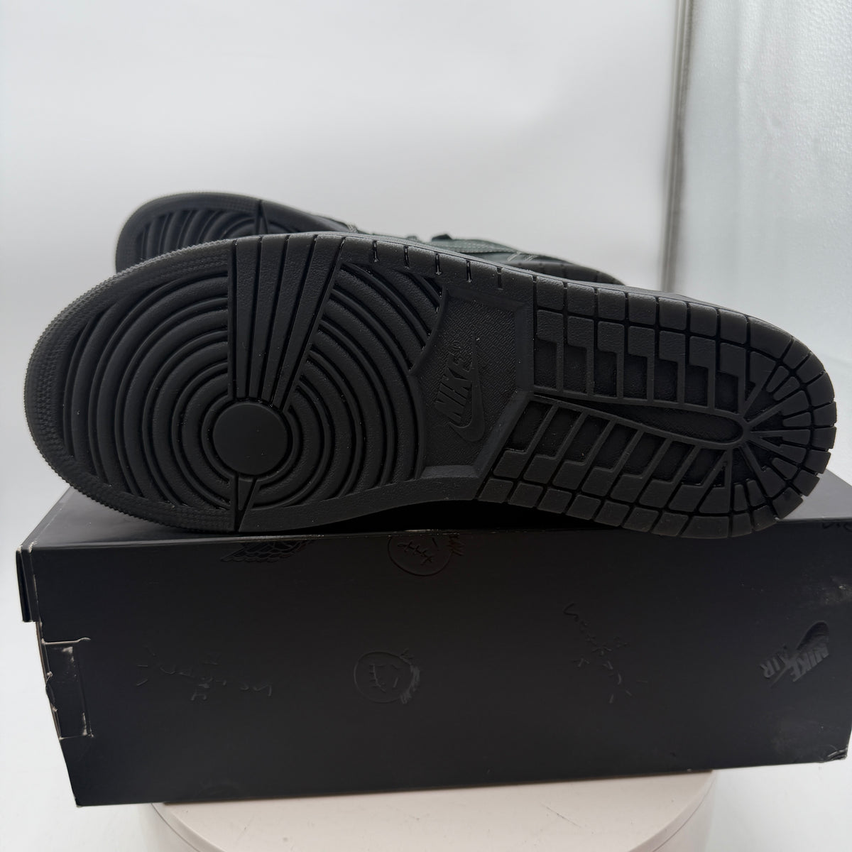 Air Jordan 1 Low OG SP Travis Scott Black Phantom Size 11