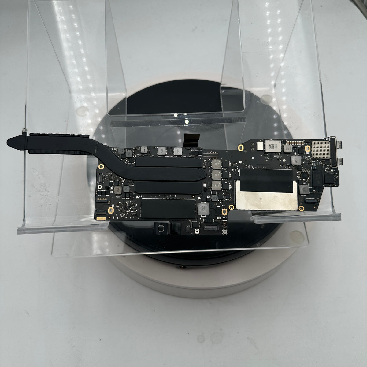 Apple A1708 MacBook Pro Logic Board READ