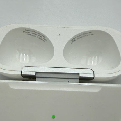 Apple AirPods 4th Gen Right Bud Only + Case White A2564