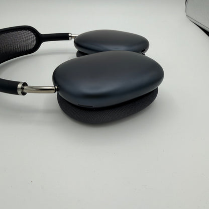 Apple AirPods Max 2 (USB-C) A3454 Over-Ear Headphones with Smart Case Midnight