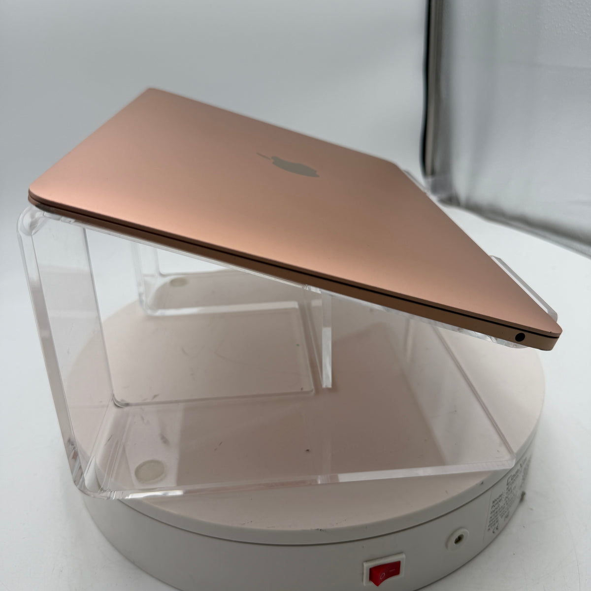 Apple MacBook Air 13" A1932 2018 - Rose Gold, 8GB RAM, 256GB SSD