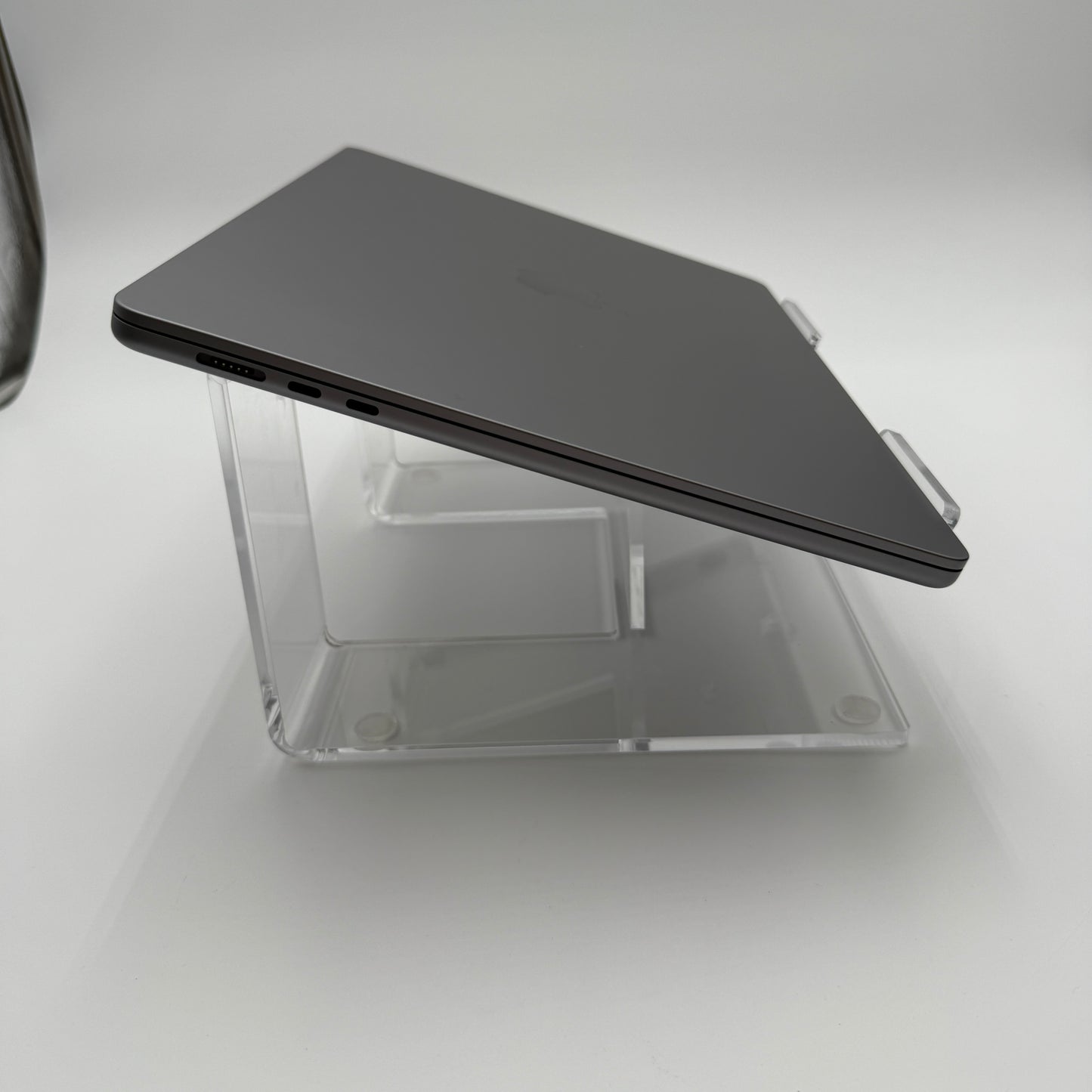 Apple MacBook Air 15" A2941 (2023, 1TB, M2, 16GB) - Gray