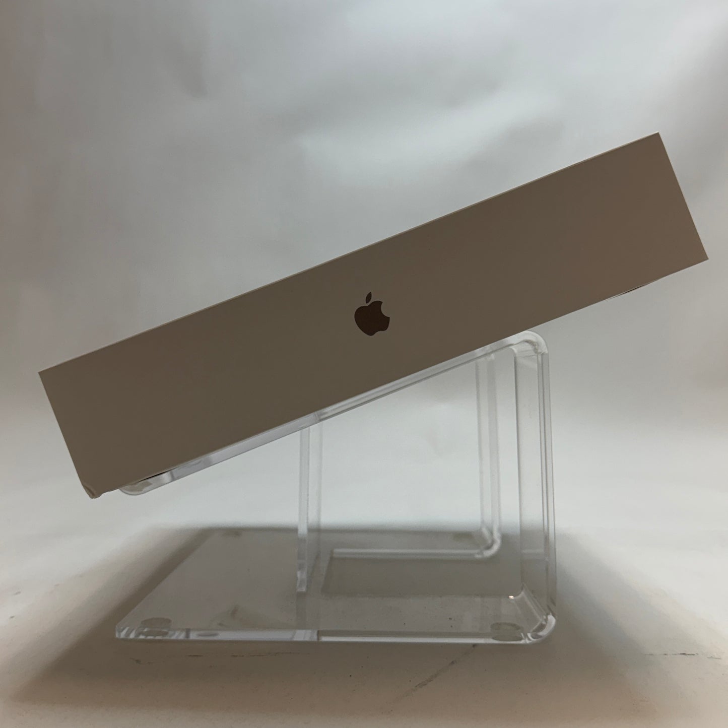 Apple MacBook Air 15" A3241 2025 with 16GB RAM and 512GB Storage New