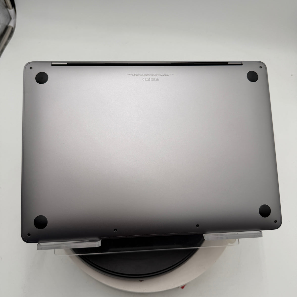 Apple MacBook Pro 13" A2338 2020 M1 16GB RAM 1TB SSD Space Gray