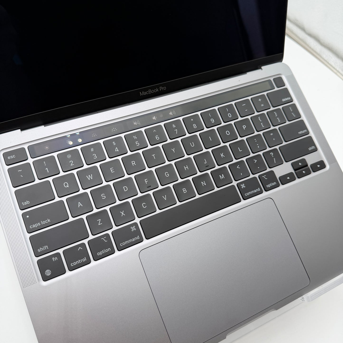 Apple MacBook Pro 13" M1 2020 256GB Silver Laptop