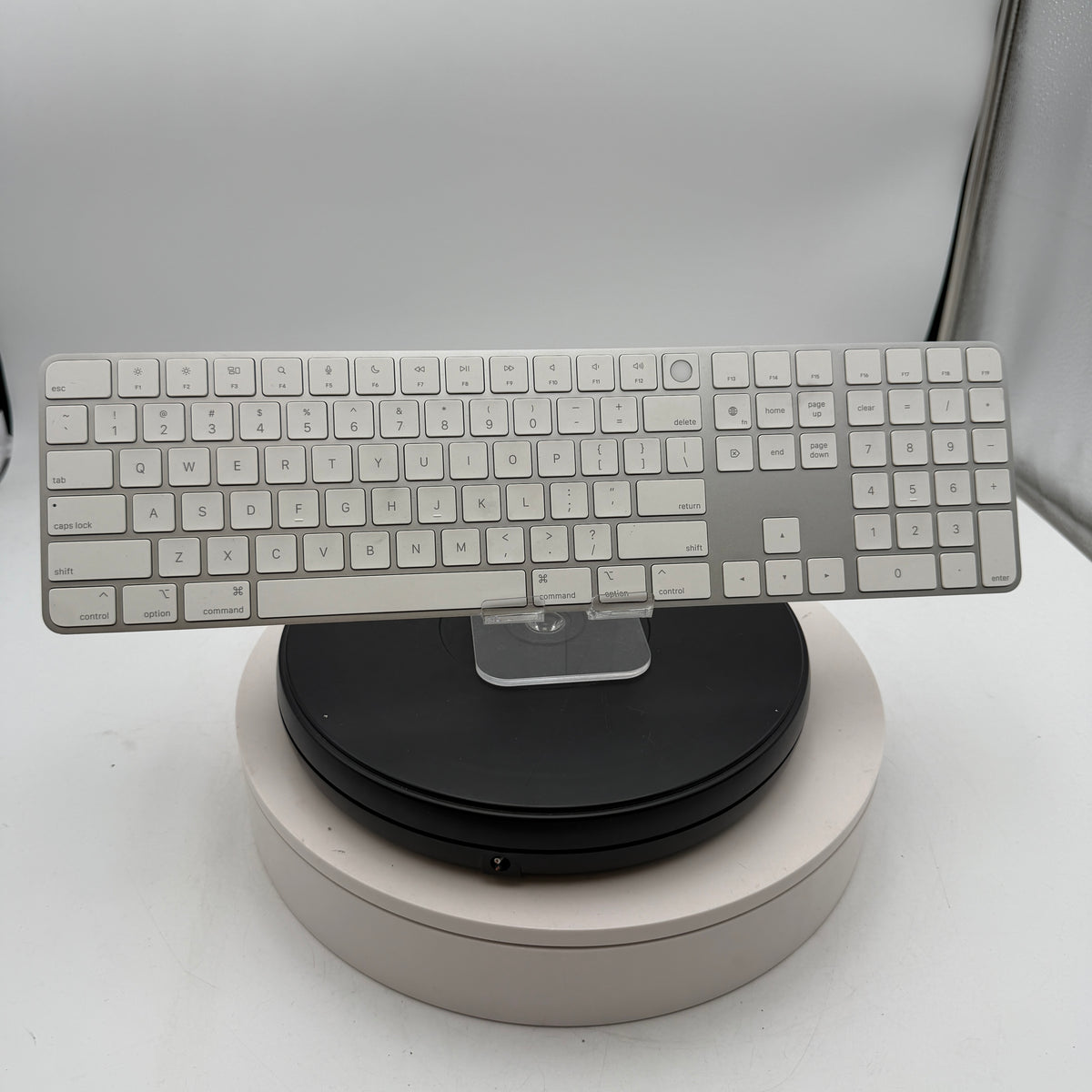 Apple Magic Keyboard with Touch ID and Numeric Keypad A2520 MK2C3LL/A White