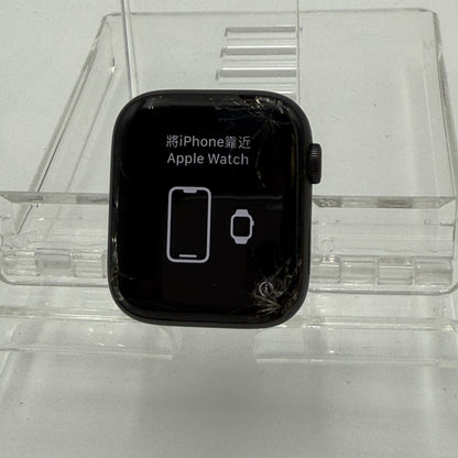 Apple Watch Se 44MM 2nd Gen Smart Watch - Space Gray - Unlocked - CRACKED