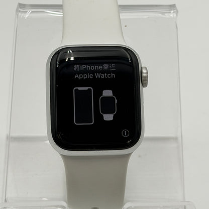 Apple Watch Series 5 40mm Silver GPS Only Used
