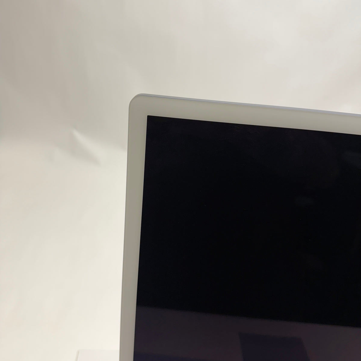 Apple iMac 24" M1 A2438 2021 Desktop Computer - Purple