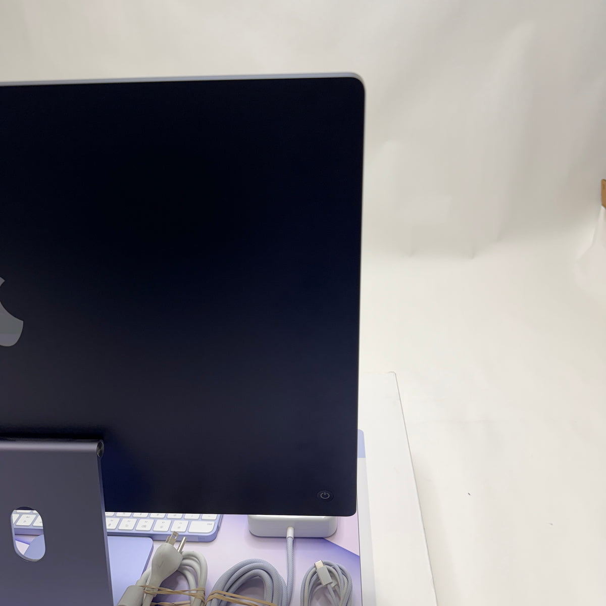 Apple iMac 24" M1 A2438 2021 Desktop Computer - Purple