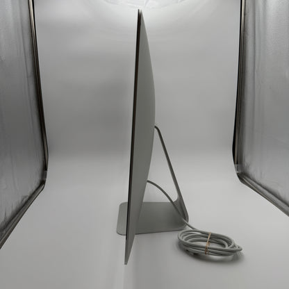 Apple iMac 27-Inch 5k Retina 2019 - 2TB SSD, Core i5, Wireless Keyboard/Mouse Chipped Screen