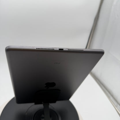 Apple iPad 7th Gen A2200 32GB WiFi + Cellular Unlocked Space Grey