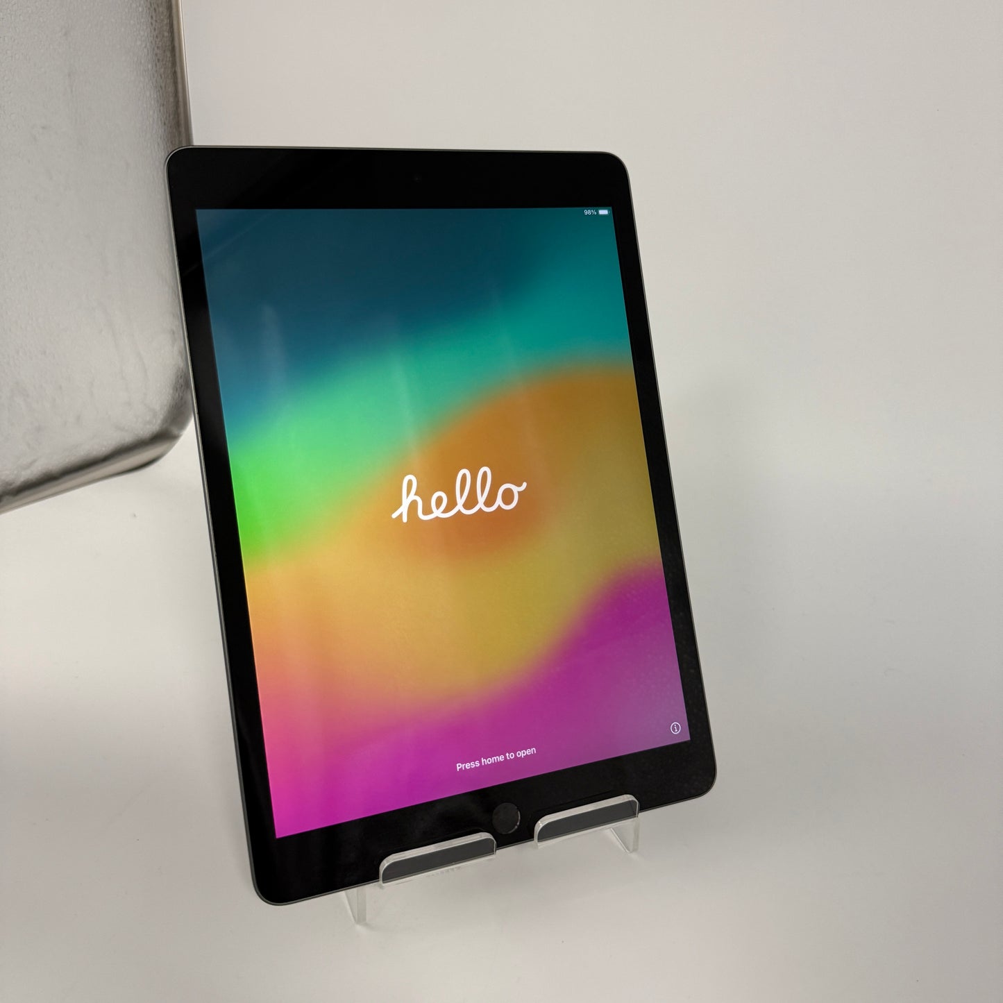 Apple iPad 9th Gen 256GB Space Gray Used A WiFi Tablet